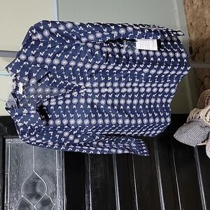 NWT Jaclyn Smith Navy Embroidered Button Down Shirt Woman Size M